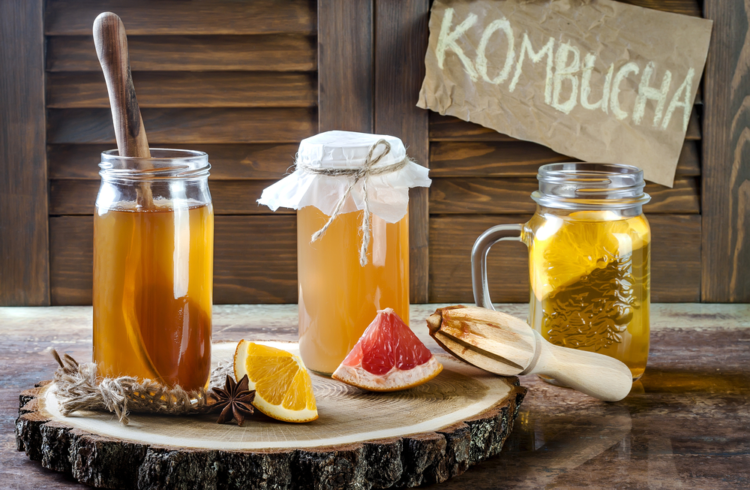 bà bầu uống trà kombucha