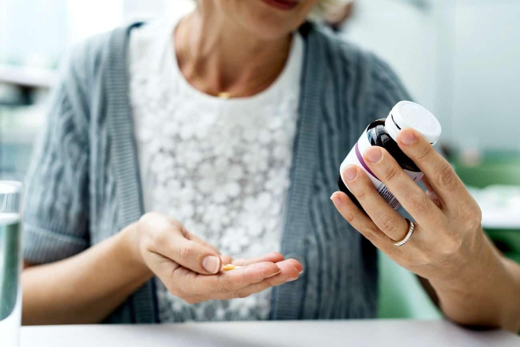 đọc chỉ định và chống chỉ định thuốc