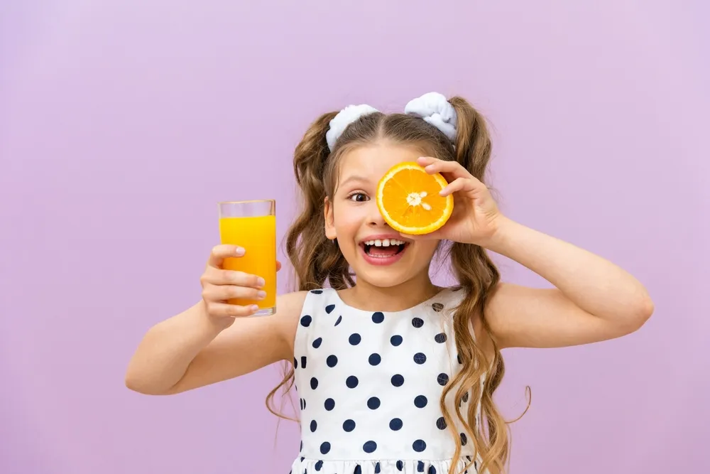 Cho trẻ uống vitamin C mỗi ngày có tốt không?