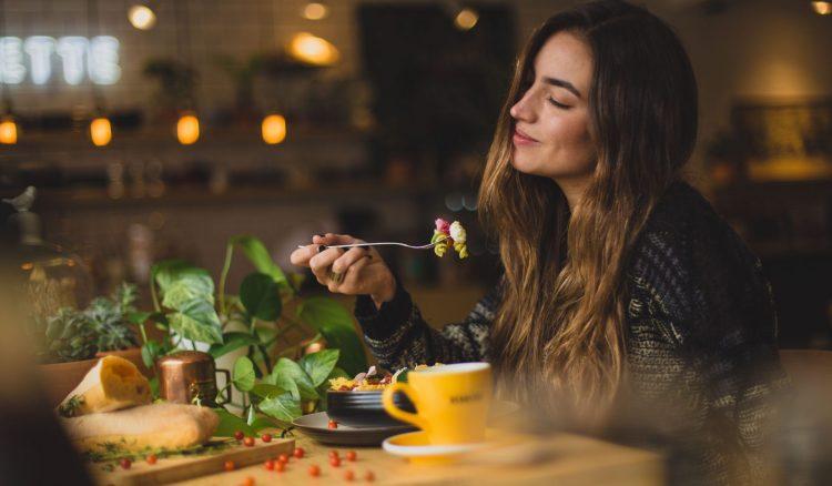 Ăn uống khi bị khó tiêu