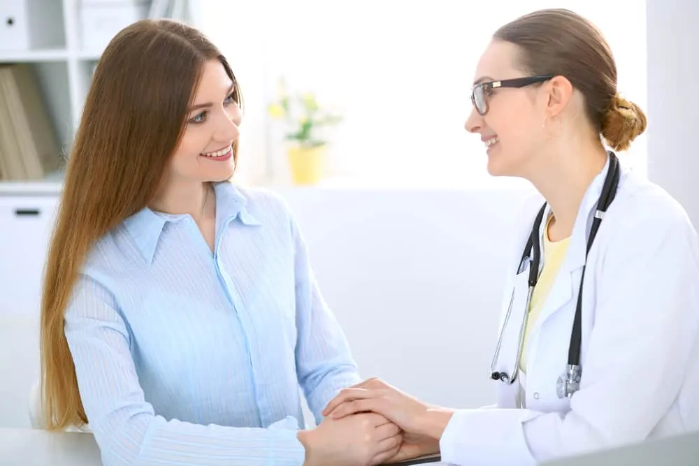 Khi nào cần đi khám khi bị đau bụng dưới