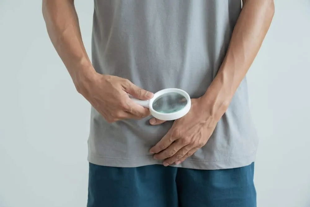 Xuất tinh xong bị đau, bị rát, bị buốt có sao không?