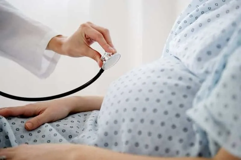 Dấu hiệu sắp sinh cần nhập viện