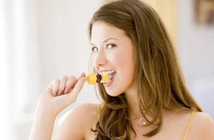 khuya ăn gì không mập: phô mai