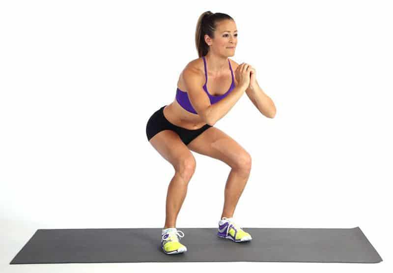 Bài tập cardio: Bài tập Squat đúng tư thế