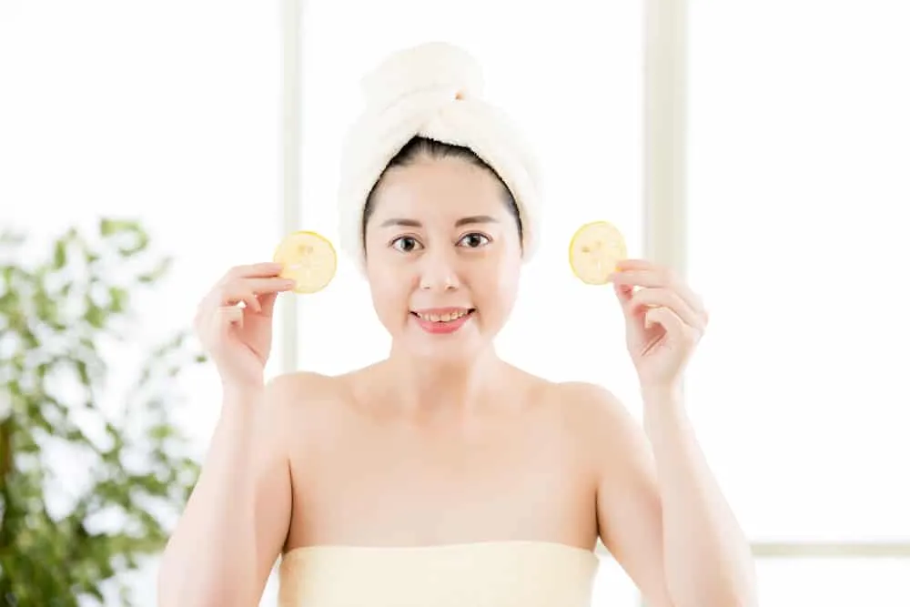 làm hồng nhũ hoa bằng chanh