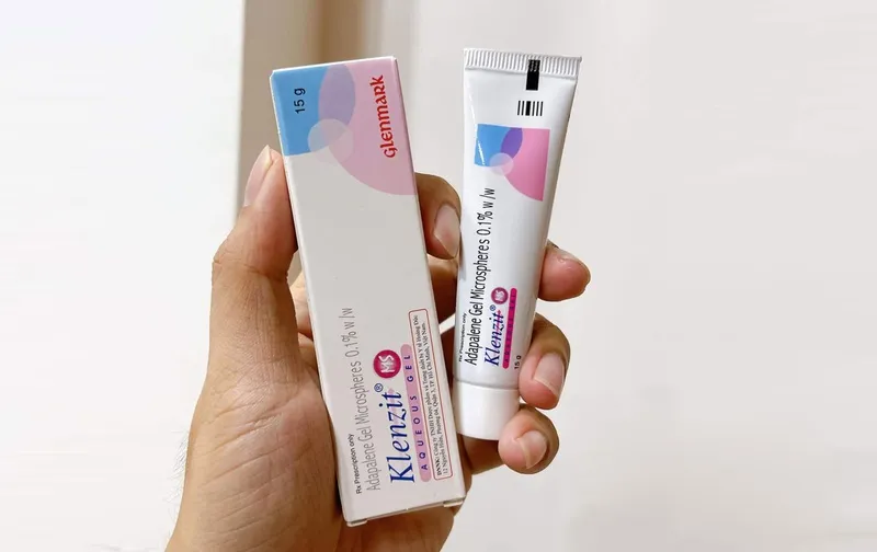 những cách trị mụn hiệu quả tại nhà bằng thuốc bôi