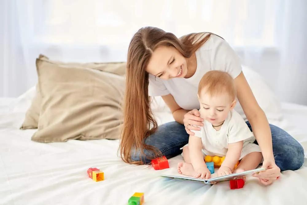 giảm đau sau khi tiêm ngừa vắc xin cho trẻ