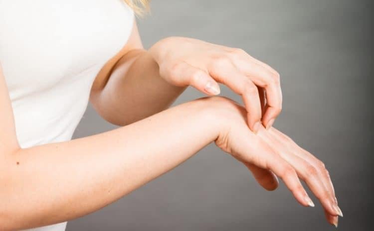 Kem tẩy lông dễ gây kích ứng da