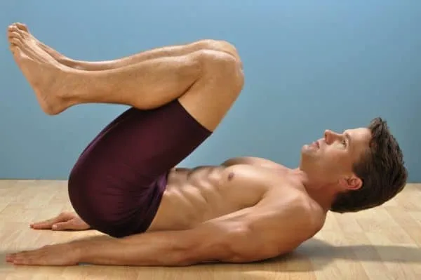 Bài tập cơ bụng The Reverse Crunch