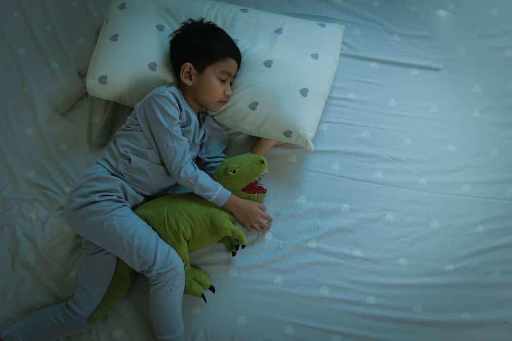 Ngủ đủ giấc là cách tăng chiều cao cho bé tốt nhất