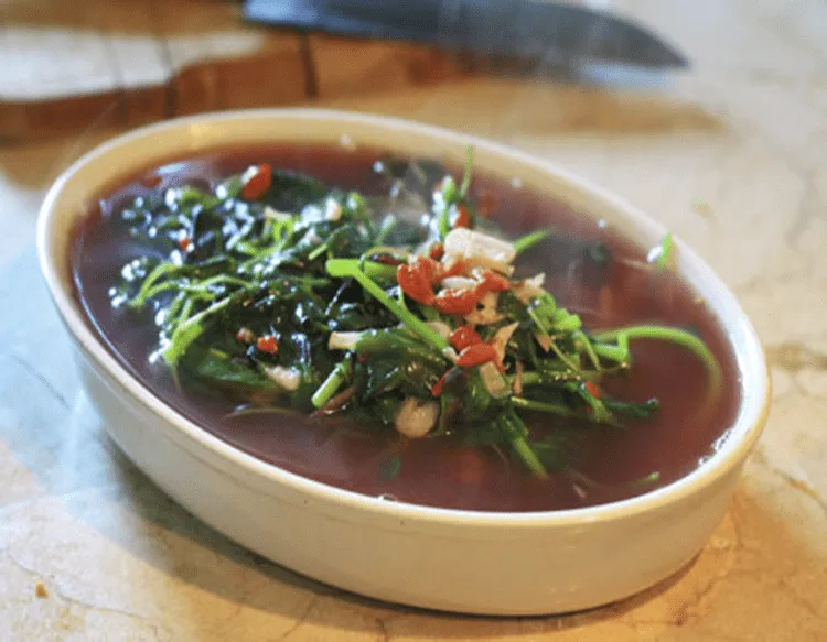 canh rau den thit bam