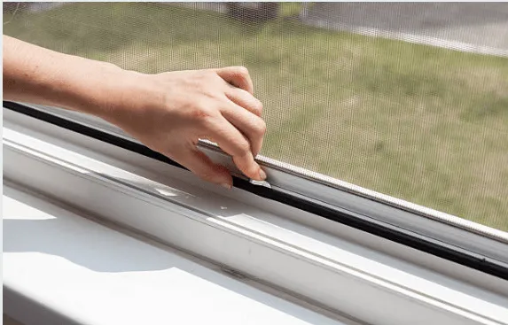 Tránh tiếp xúc với gió