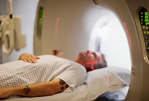 Biến chứng khi chụp cộng hưởng từ do xăm hình