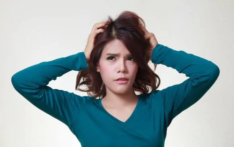 Cách kiềm chế nước mắt