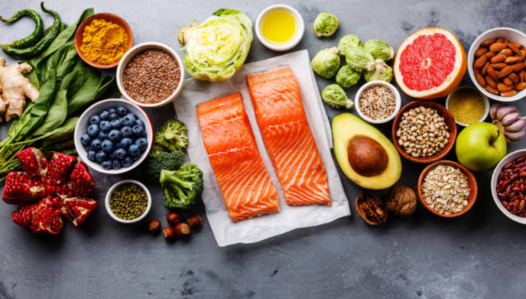 ăn gì khi đi máy bay