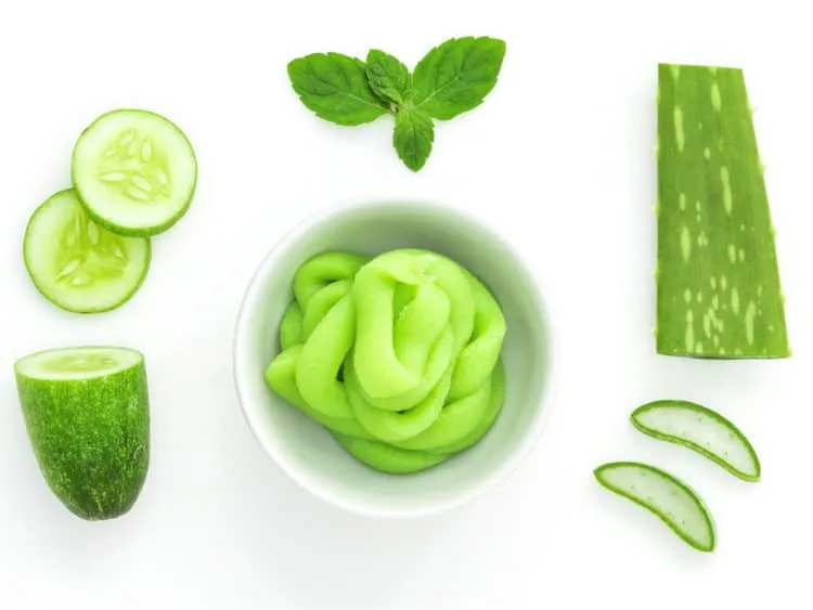 mặt nạ dưỡng ẩm nha đam và dưa leo