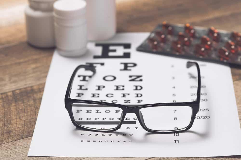 Lưu ý khi dùng thuốc bổ mắt