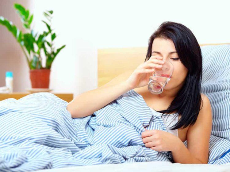 bù nước khi bị tiêu chảy