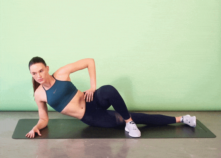 Inner Thigh Leg Raises - các bài tập chân tại nhà cho nữ