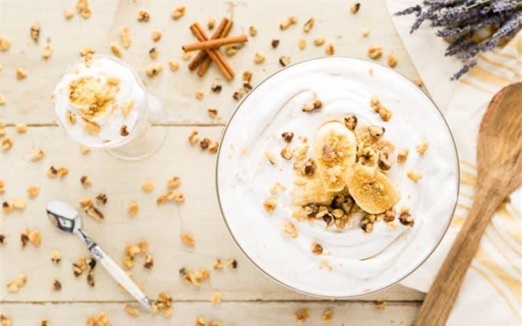 Cách làm kem chuối với bánh pudding