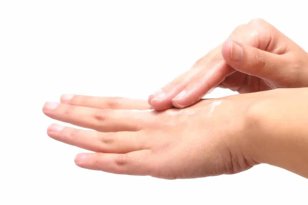 cách trị bọ chét cắn