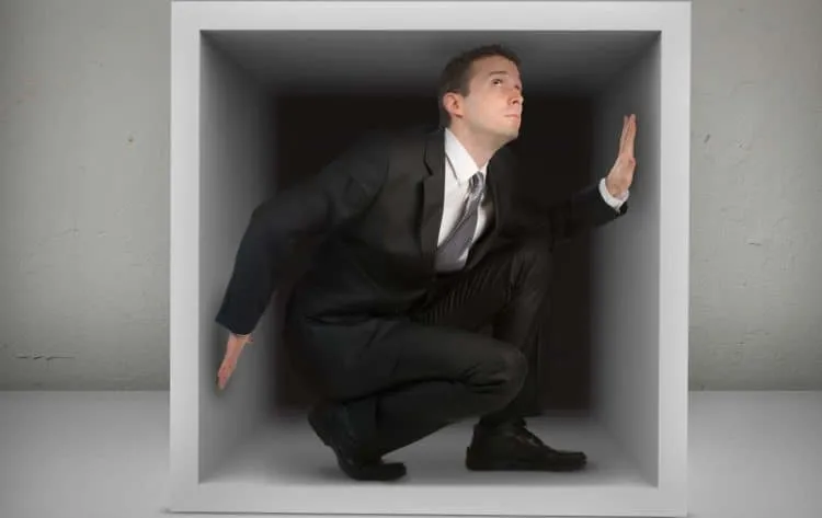 chứng sợ không gian hẹp