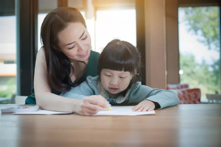 não bộ bé gái phát triển