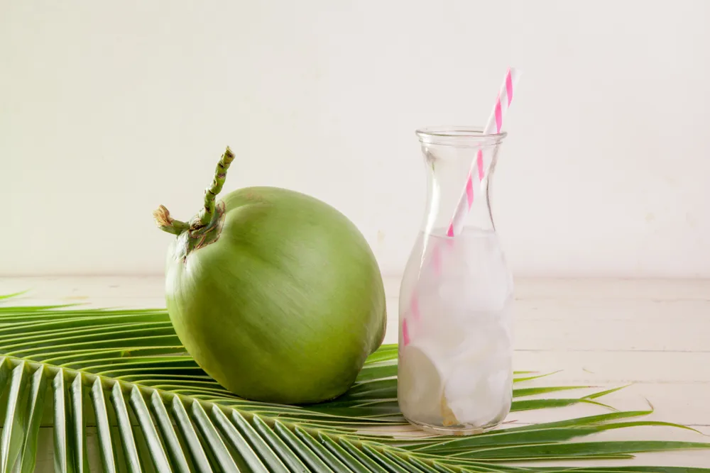 uống nước dừa có tác dụng gì