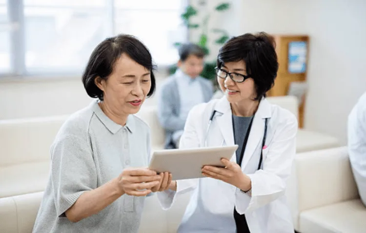 Chữa bệnh máu loãng bằng liệu pháp thay thế