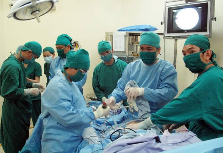 chấn thương dây chằng chéo