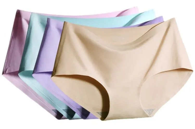 Cách chọn đồ lót nữ theo kiểu dáng: Quần lót không đường may