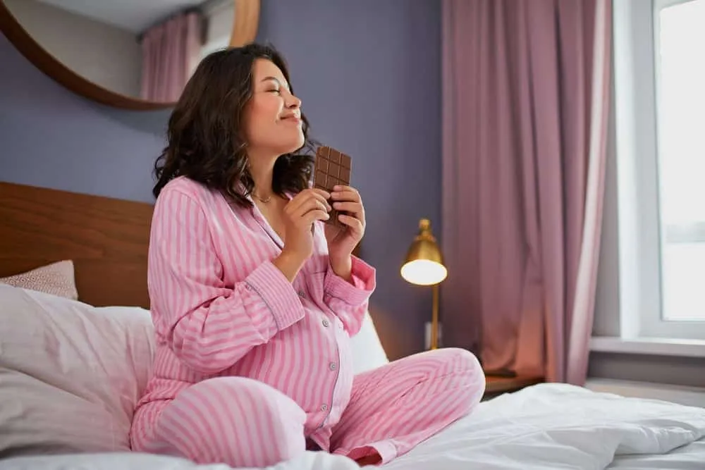 bà bầu ăn sôcôla được không