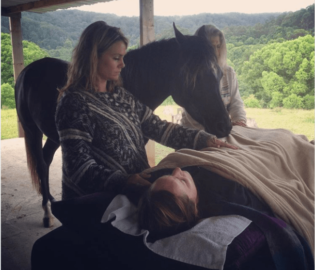 cách làm đẹp kinh dị