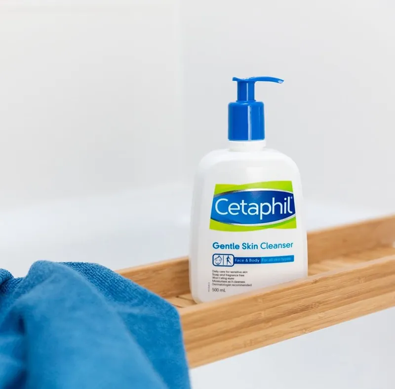 sữa rửa mặt cetaphil