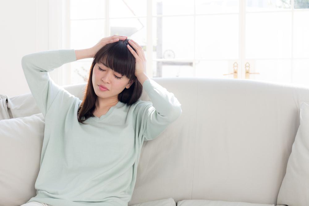 cơn đau đầu buổi sáng