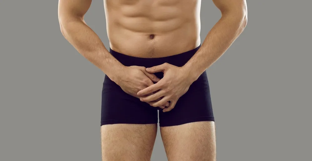 Đầu dương vật bị thâm