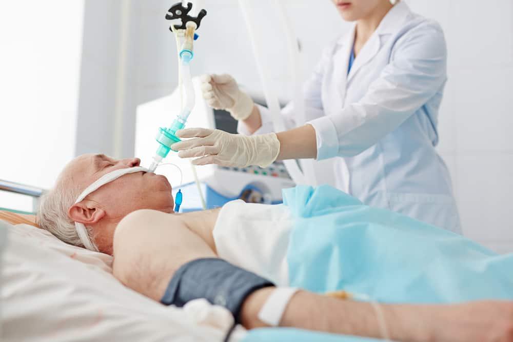 Lưu ý trước khi rút ống nội khí quản