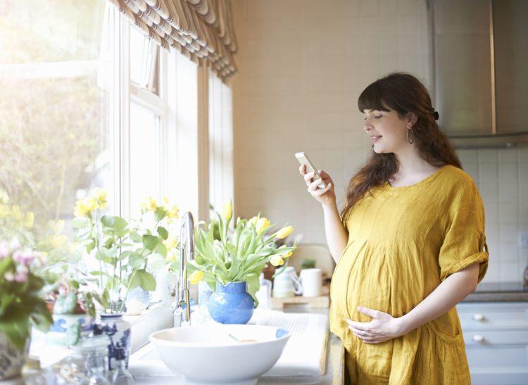 trang phục mặc nhà của mẹ bầu