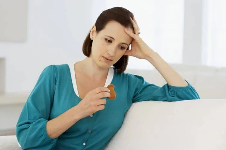 hay bị lạnh người hay cơ thể luôn bị lạnh