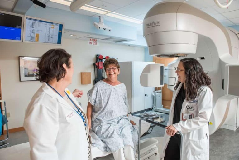 Dấu hiệu ung thư xương 2