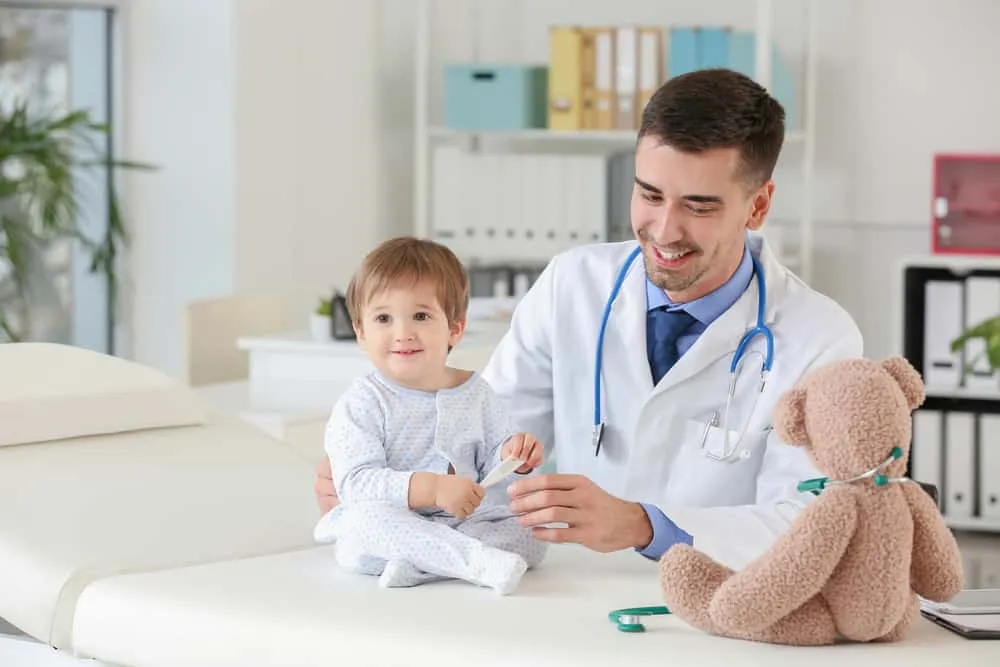 Thuốc thụt hậu môn cho bé