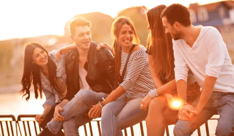 Kết nối với bạn bè thân thiết