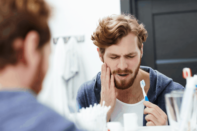 vì sao cần niềng răng móm