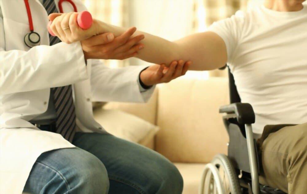 điều trị bệnh teo cơ