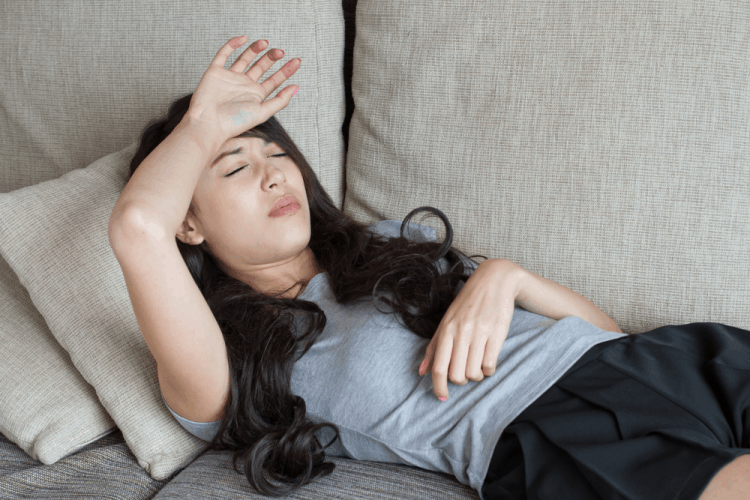 nguyên nhân ngất xỉu đột ngột ở nữ giới