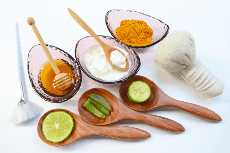 Lưu ý khi dùng nha đam trị mụn