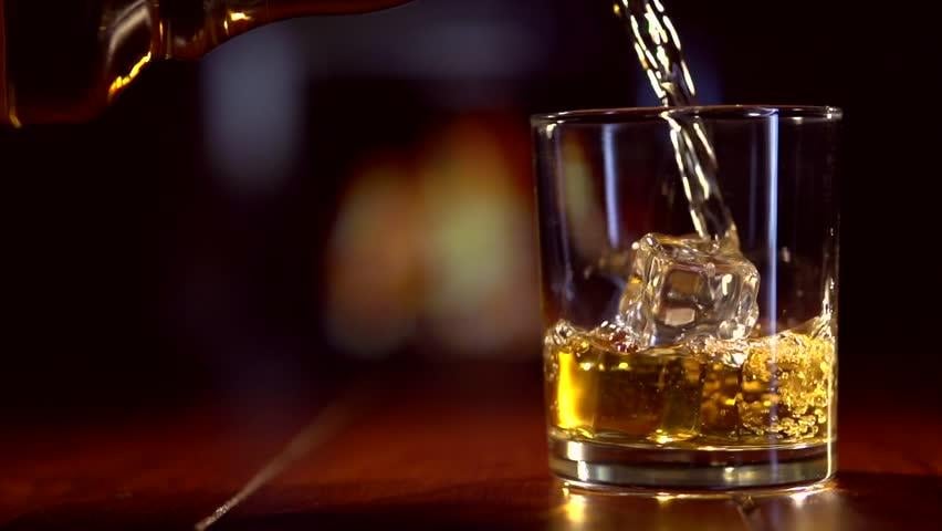 Viêm dạ dày mạn tính loại C do lạm dụng chất kích thích