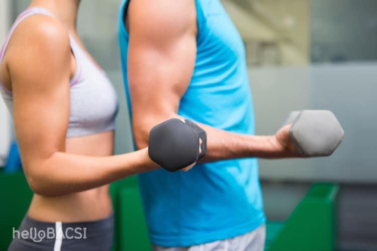 Các bài tập trị liệu hồi phục tay và cánh tay cho người bị đột quỵ 3