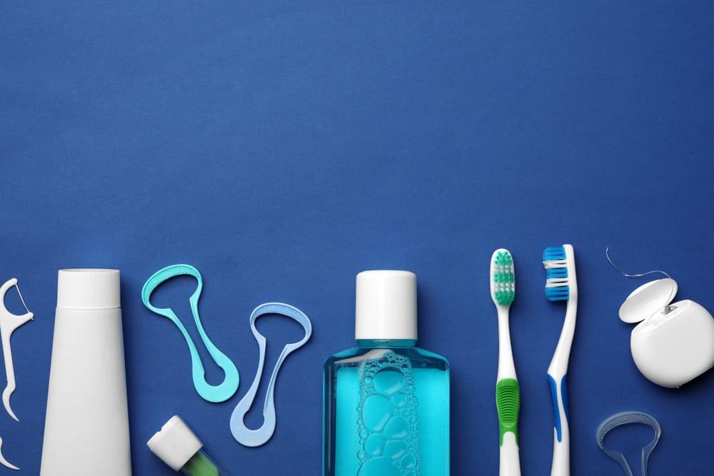 dụng cụ vệ sinh lưỡi